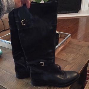 Enzo Angiolini black leather boots